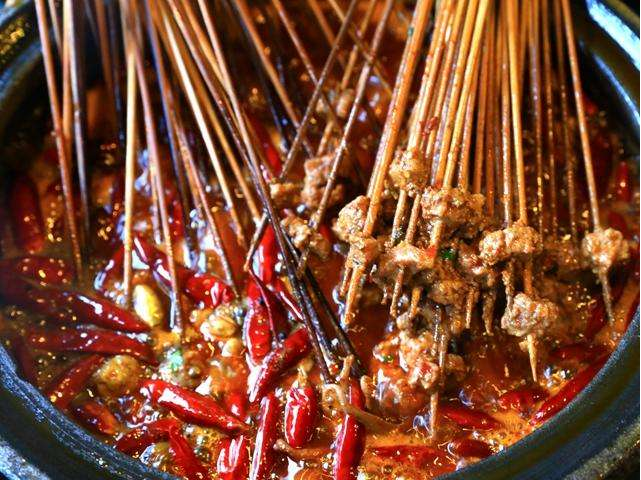 重慶和成都串串香底料的區(qū)別